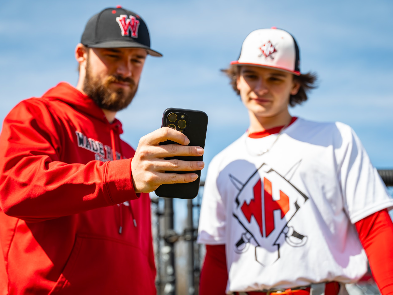 Looking for a GameChanger Alternative? Here’s What Coaches Should Consider